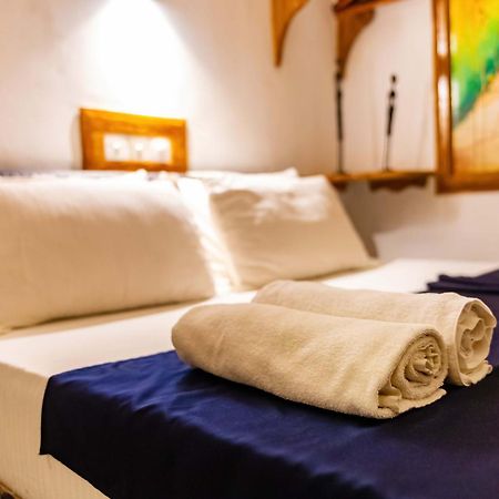 Villa Surf Beach Galle Bagian luar foto