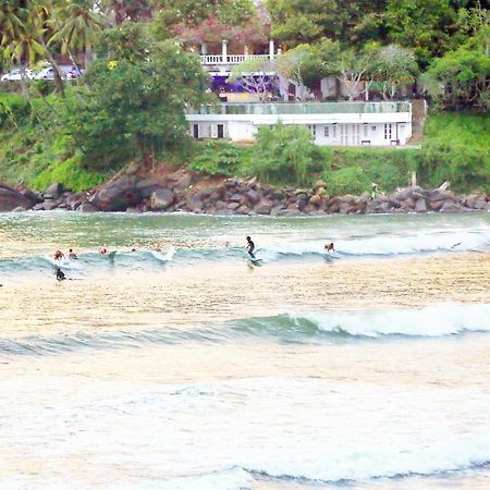 Villa Surf Beach Galle Bagian luar foto