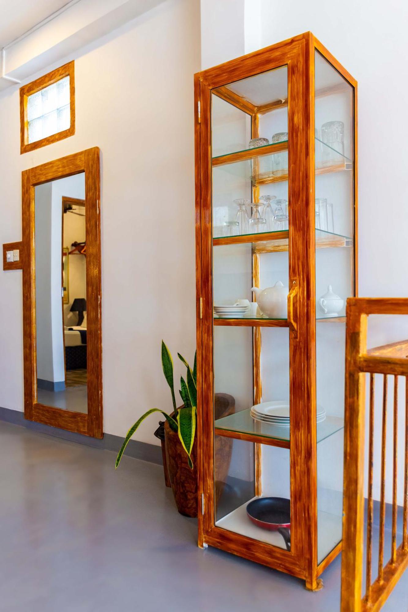 Villa Surf Beach Galle Bagian luar foto